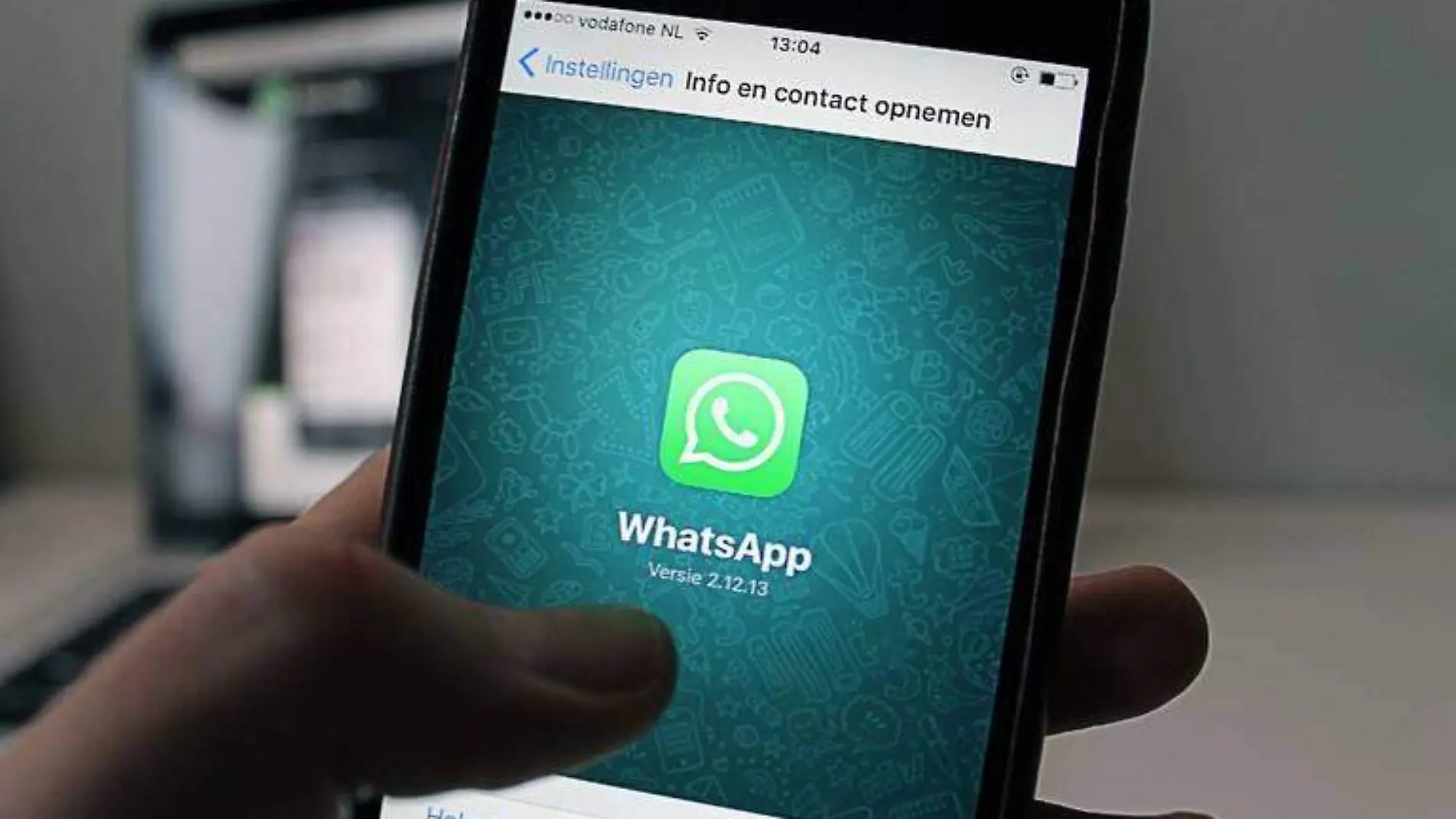 Como borrar una historia de WhatsApp al momento